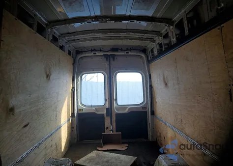 2024 Ford Transit T-350 Hd z USA, uszkodzony, nr VIN 1FTBF4X83RKA15555